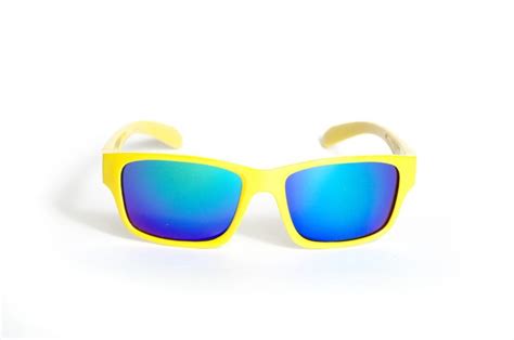 vans sunglasses polarized